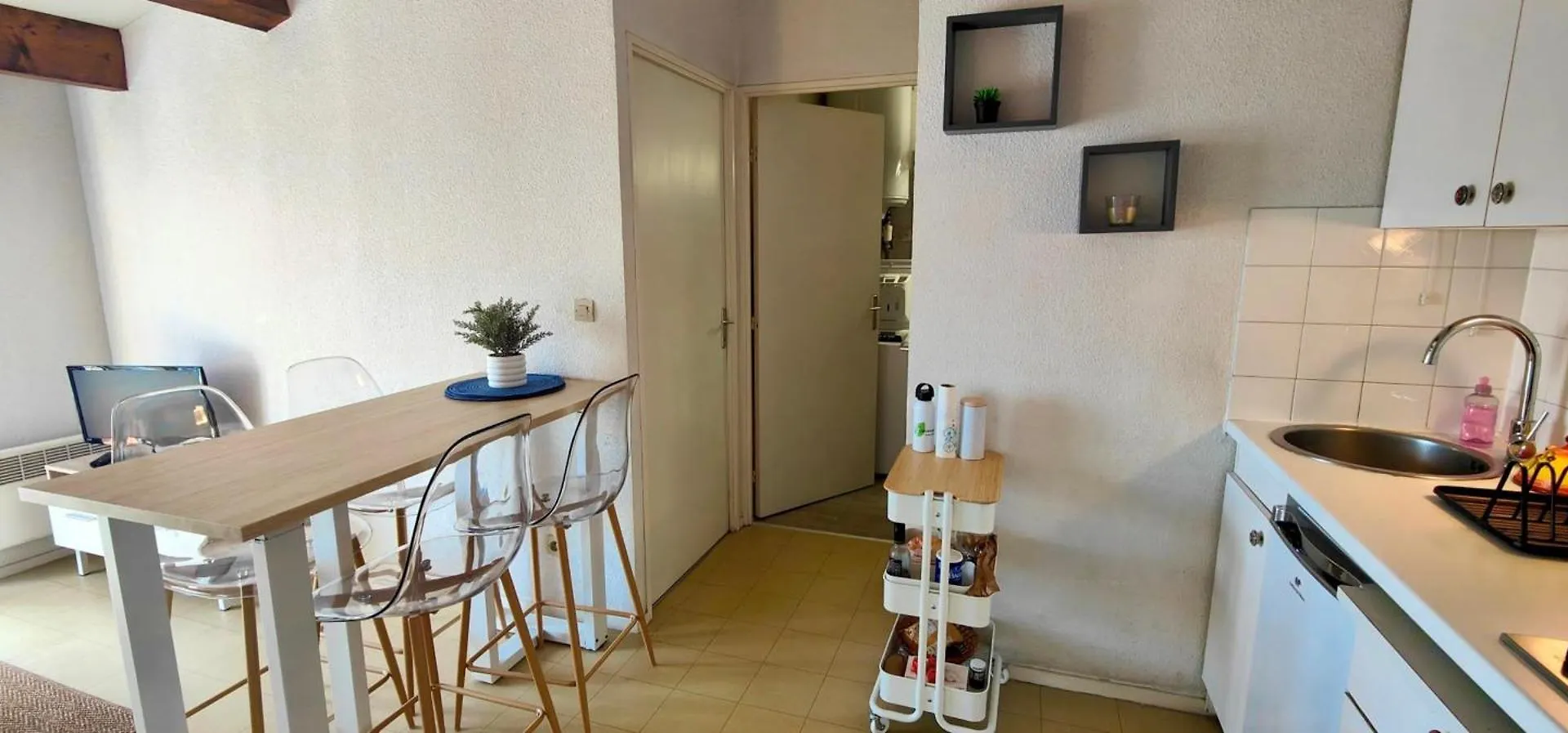 Apartment Residence 